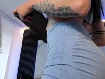 Chaturbate Sex Chat of charlotte_whitee1