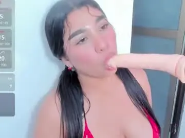 Chaturbate Free Live Porn of klohe_boobs