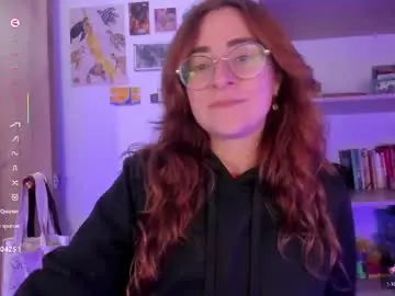 Chaturbate Live Sex Cam of linda_giggle