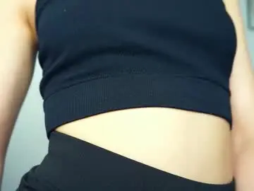Chaturbate Live Sex Cam of coventinaashfield
