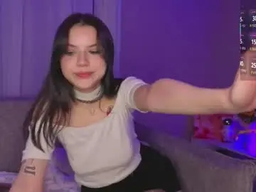 Chaturbate Watch Live Sex Cams of redbullvibe