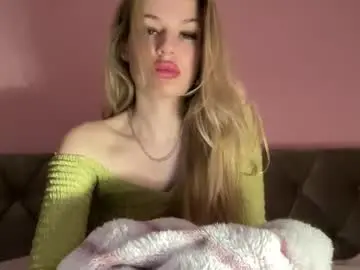 Chaturbate Sex Cam of rosaline_ly