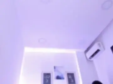 Chaturbate Adult Webcam of emelie_89