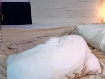 Chaturbate Sex Cam of smile_with_nicole