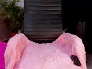 Chaturbate Live Sex Cam of valentina__doll