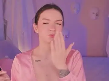 Chaturbate Nude Webcam of loonacom