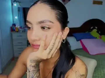 Chaturbate Live Sex Cam of stefanny_pllus
