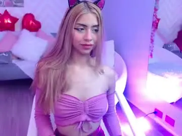 Chaturbate Sex Cam of akira_swift