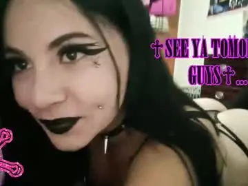 Chaturbate Free Live Porn of emilyrymer