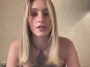 Chaturbate Live Porn of fflloowweerr