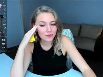 Chaturbate Sex Cam of rose_brooks
