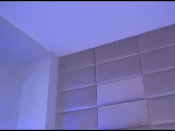 Chaturbate Sex Chat of amyra_moon
