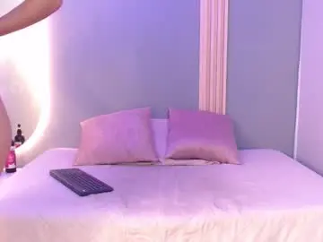 Chaturbate Nude Webcam of sara_slim_