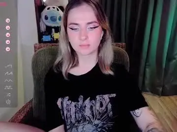 Chaturbate Free Live Porn of shyfoxxxy