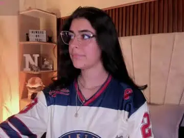 Chaturbate Live Porn of _niah_