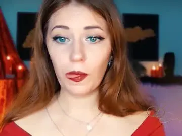 Chaturbate Best live sex cam show of missbeverlymills