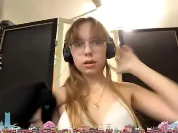 Chaturbate Live Sex Cam of alanehadaller