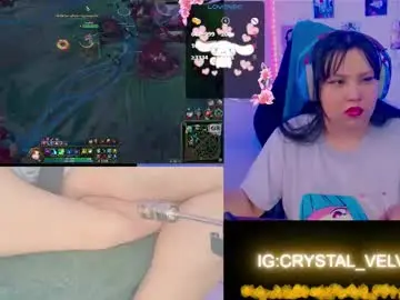 Chaturbate Watch Live Sex Cams of crystal_velvet01
