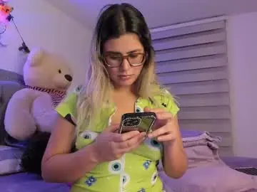 Chaturbate Adult Video Chat of liahkimi