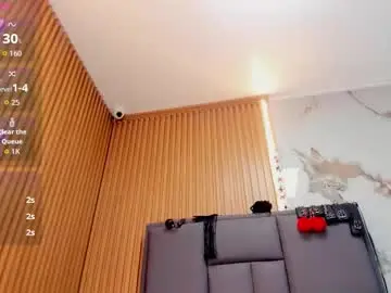 Chaturbate Watch Live Sex Cams of isisleroy