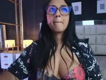 Chaturbate Free Porn Cam of lisa_casper