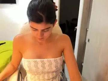 Chaturbate Sex Cam of nahomi2021