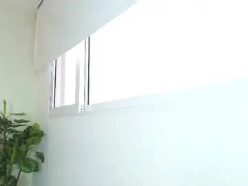 Chaturbate Watch Live Sex Cams of vctoria_collins_