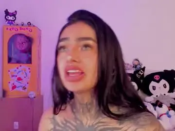 Chaturbate Free Porn Cam of alicee_0