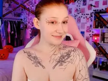 Chaturbate Nude Webcam of ayla_hill