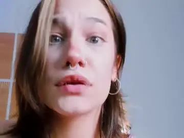 Chaturbate Free Live Porn of 3_cara_delfie_4