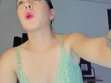 Chaturbate Live Sex Cam of renatajones7