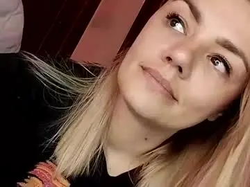 Chaturbate Free Live Porn of krisssexi
