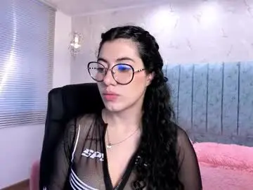 Chaturbate Live Sex Cam of lucy_greys_