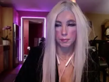 Chaturbate Live Sex Cam of danikawhite69