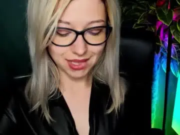 Chaturbate Adult Video Chat of heidi_pleasure