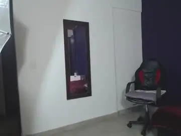 Chaturbate Watch Live Sex Cams of caroline_blake01