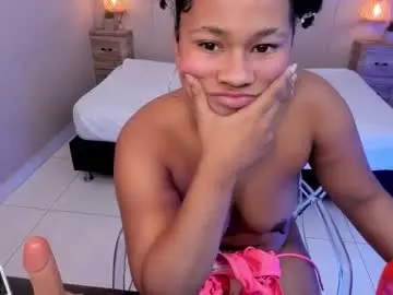 Chaturbate Free Porn Cam of aurorasky7