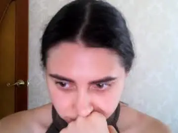 Chaturbate Free Porn Cam of cute_strawberry_