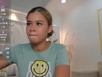 Chaturbate Live Porn of sahara_15