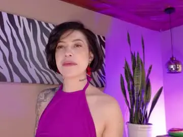 Chaturbate Free Live Porn of hannah_borbon_