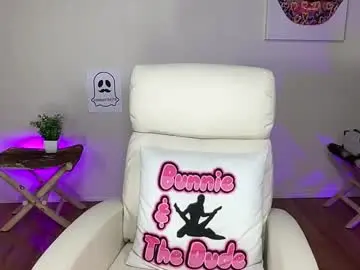 Chaturbate Live Sex Cam of bunnieandthedude