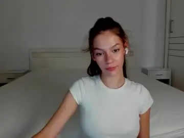 Chaturbate Adult Video Chat of alexisyourdream