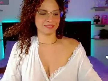 Chaturbate Best live sex cam show of luna_blackk_