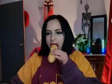 Chaturbate Free Porn Cam of tinnadawson