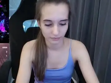 Chaturbate Watch Live Sex Cams of aliceweiss_