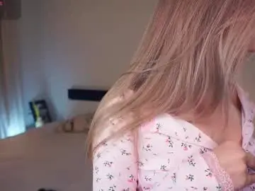 Chaturbate Live Sex of hip_hop_baby