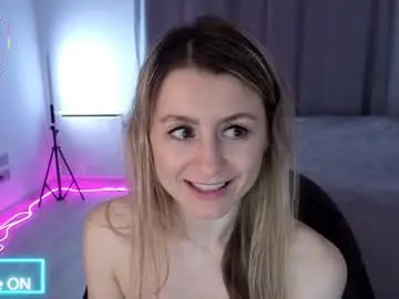 Chaturbate Free Porn Cam of milanacamgirl