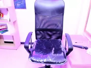 Chaturbate Live Sex of paris_petit