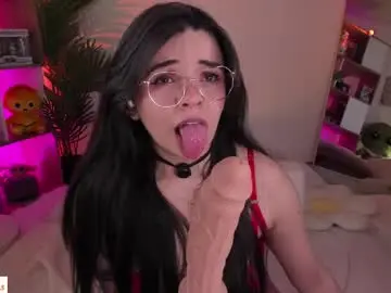 Chaturbate Watch Live Sex Cams of cammiefoalss
