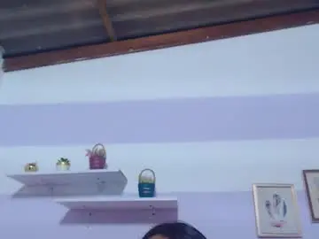 Chaturbate Live Sex Cam of kimberlyvega1